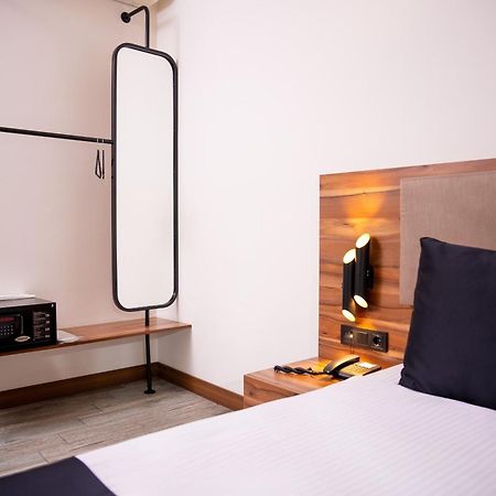 Mari Suites Hotel Istanbul Exterior photo