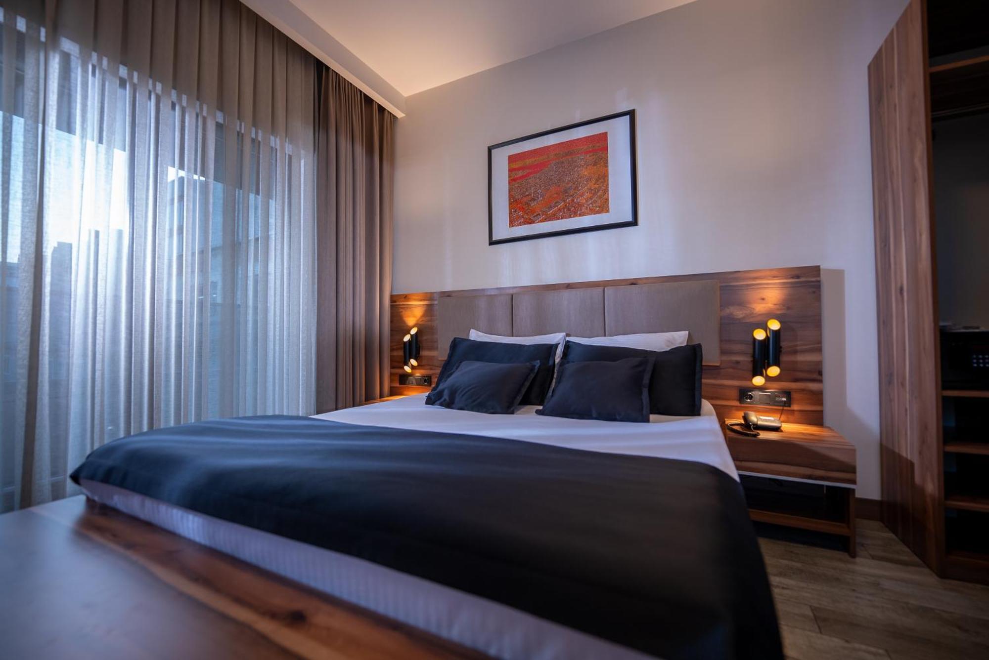 Mari Suites Hotel Istanbul Exterior photo